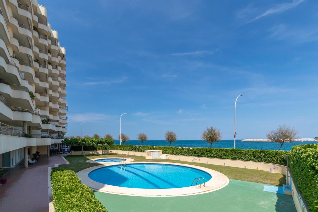 Апартаменты La Escala Ля Эскала Экстерьер фото